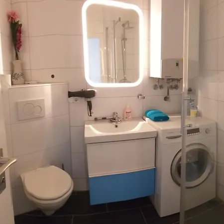 In 9 Apartment *