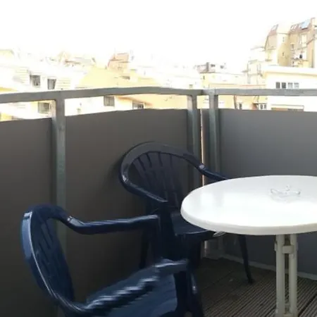 Apartment In 9 Stuttgart